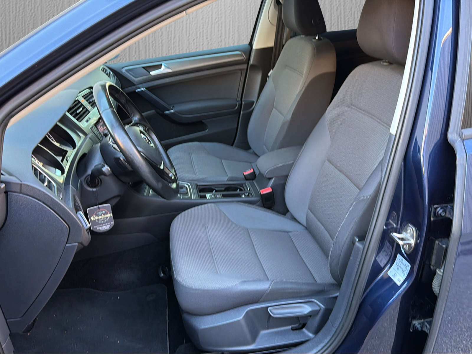 VW Golf Variant 1.6 TDI Comfortline DSG-image-7