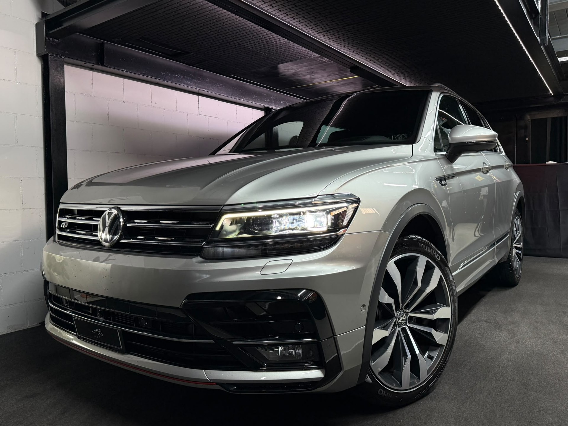 VW Tiguan 2.0TSI R-Line Highline 4Motion DSG-image-0