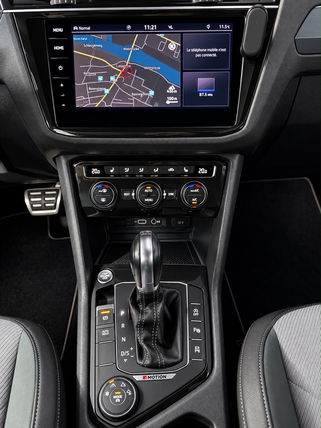 VW Tiguan 2.0TSI R-Line Highline 4Motion DSG-image-17