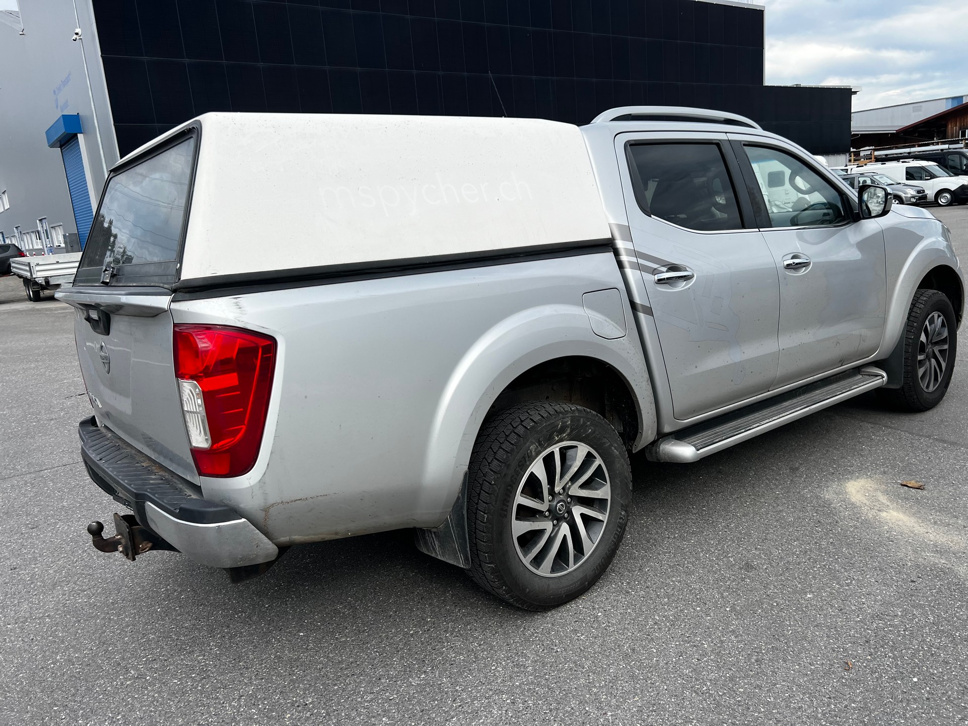 NISSAN Navara Double Cab Acenta 2.3 dCi 4WD-image-3