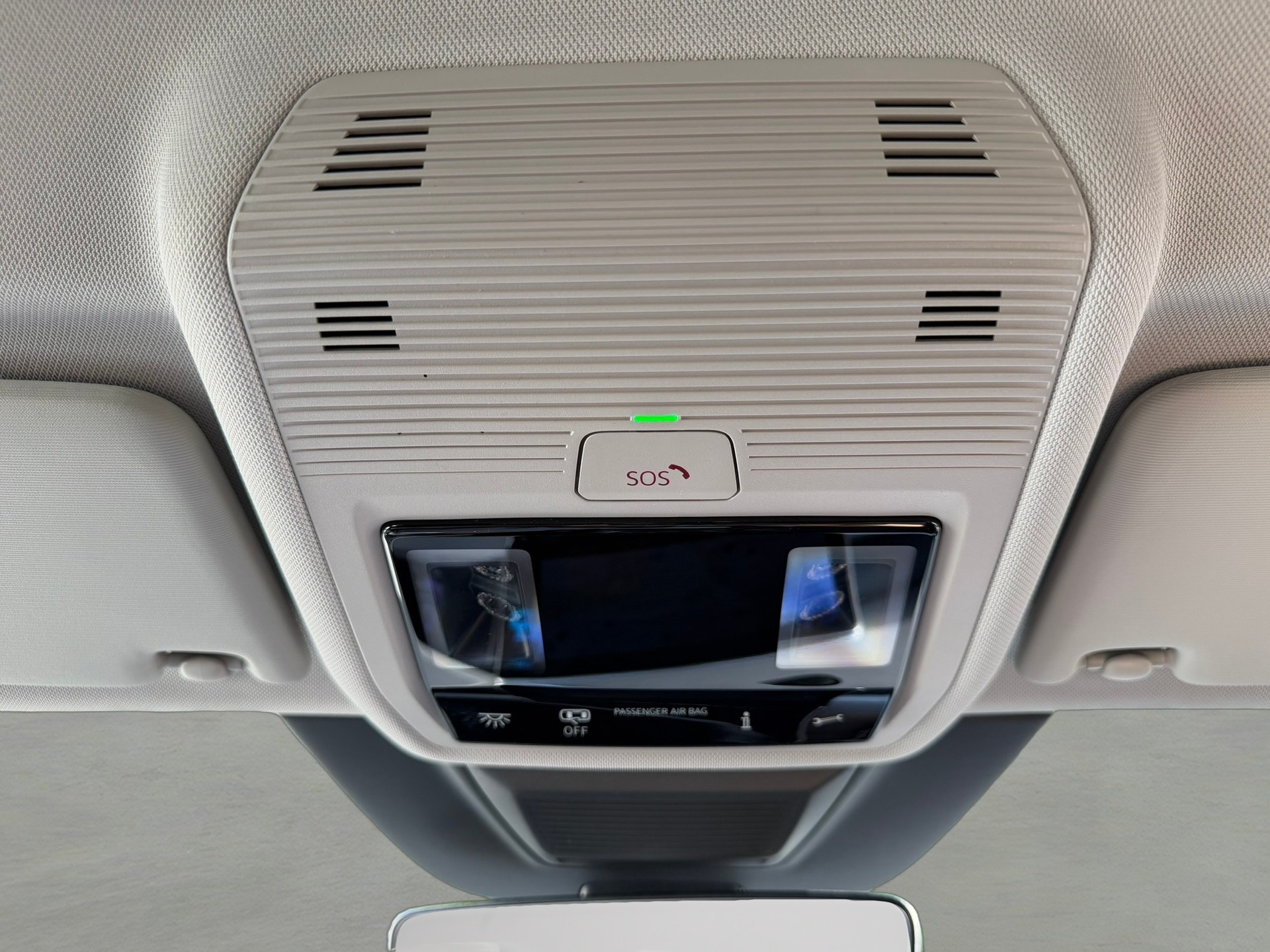 VW Golf 1.5 TSI PHEV Life-image-15