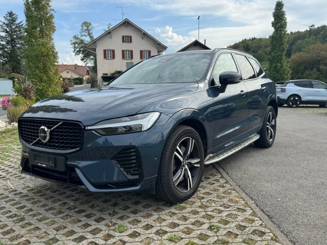 VOLVO 2.0 B4 MH R-Design AWD-image-2
