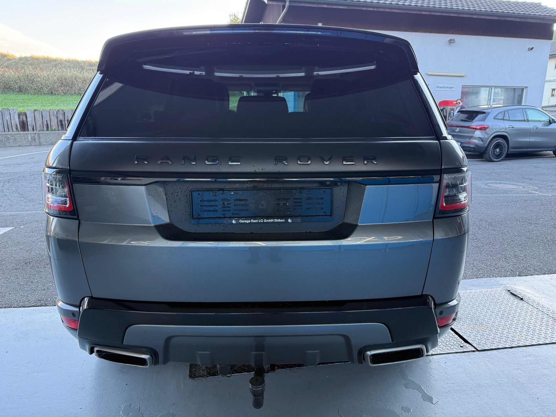 LAND ROVER Range Rover Sport 5.0 V8 S/C ABDynamic Automatic-image-7