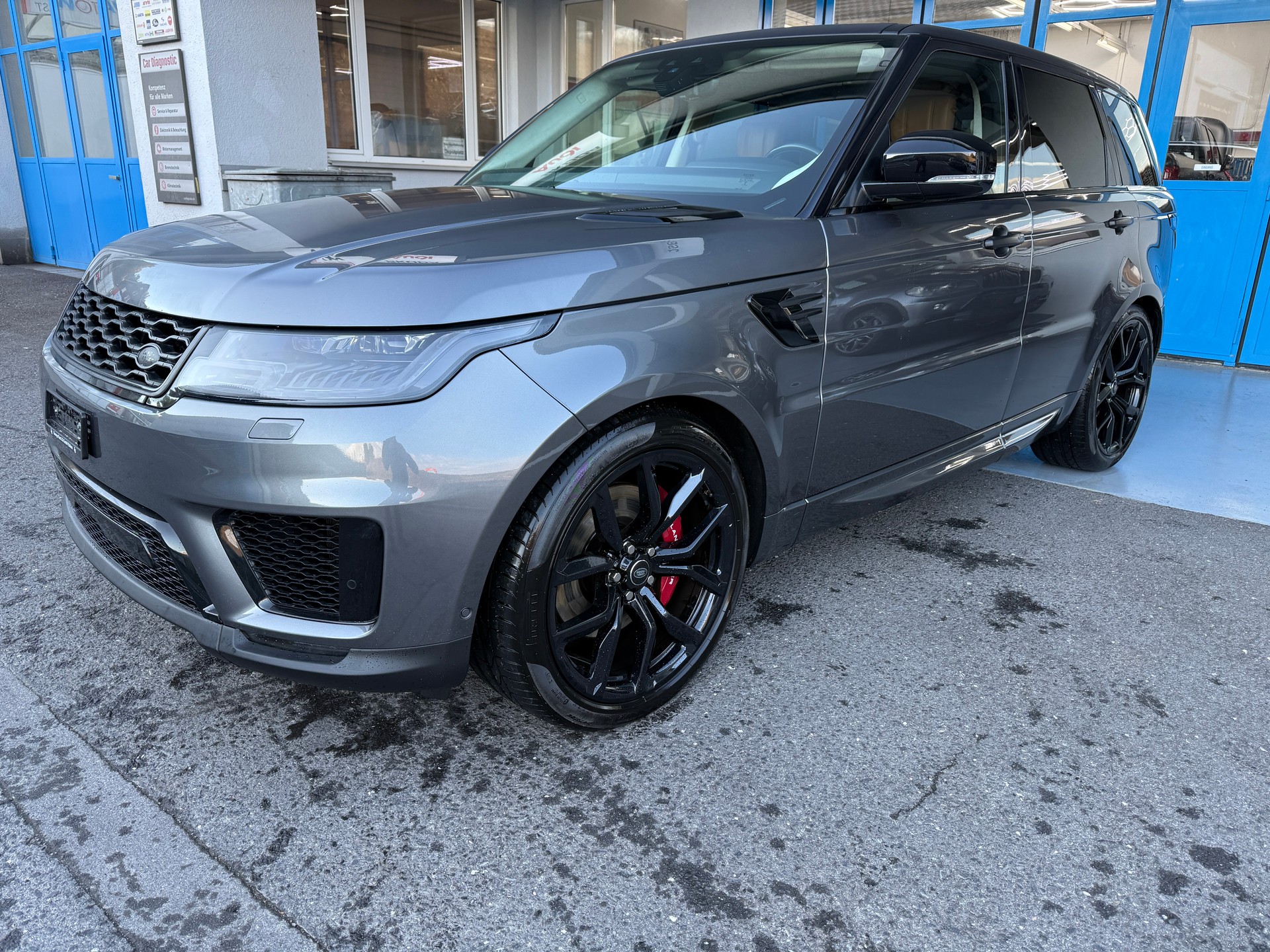 LAND ROVER Range Rover Sport 5.0 V8 S/C ABDynamic Automatic-image-2