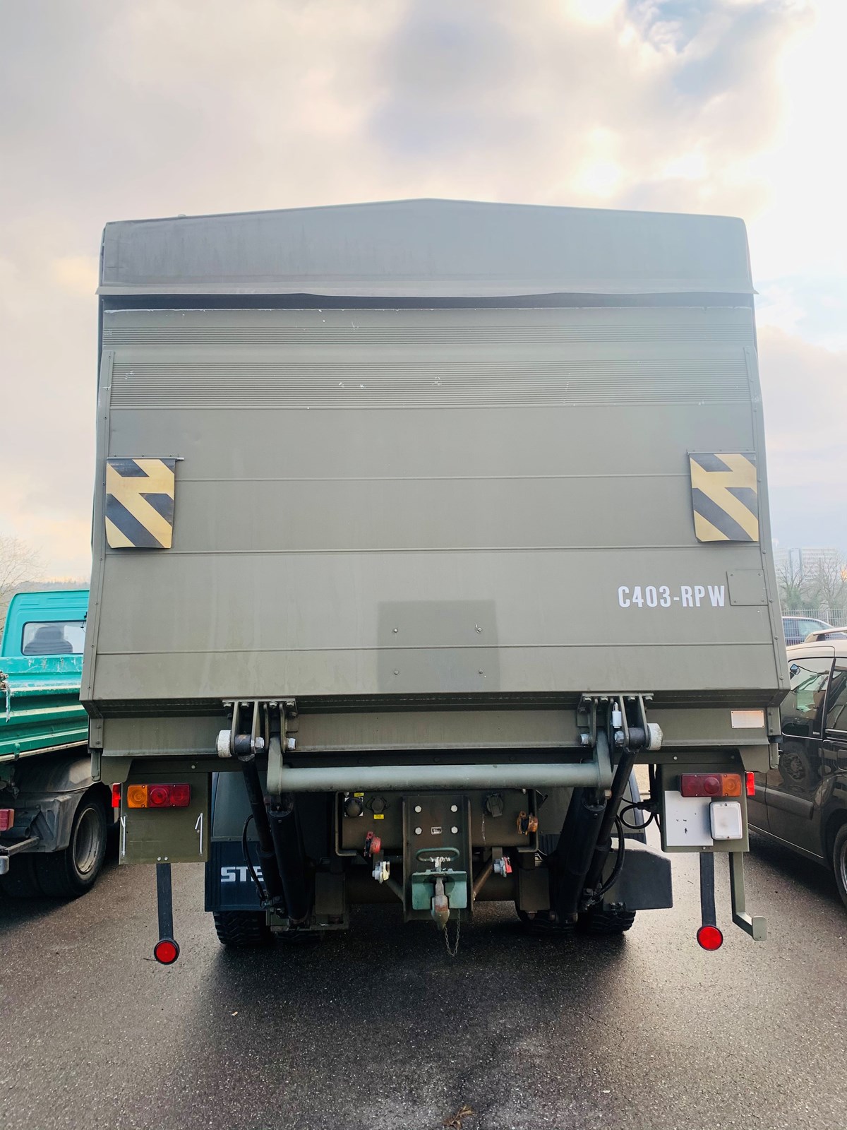 STEYR 1291 4x4 mit Hebebühne 2'000kg-image-10