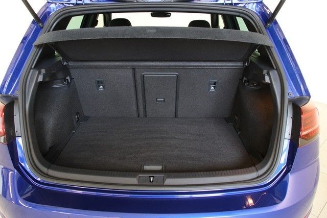 VW Golf 2.0 TDI Highline DSG R-Line *** VOLLAUSSTATTUNG ***-image-4