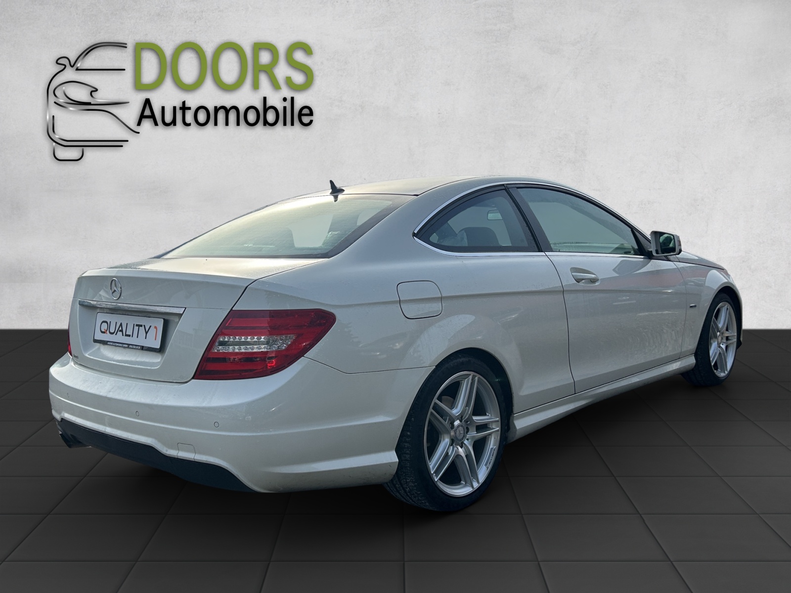 MERCEDES-BENZ C 180 Coupé 7G-Tronic-image-2