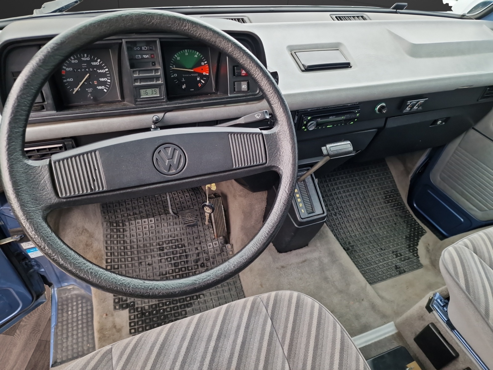 VW T3 2.1 Caravelle GL-image-6