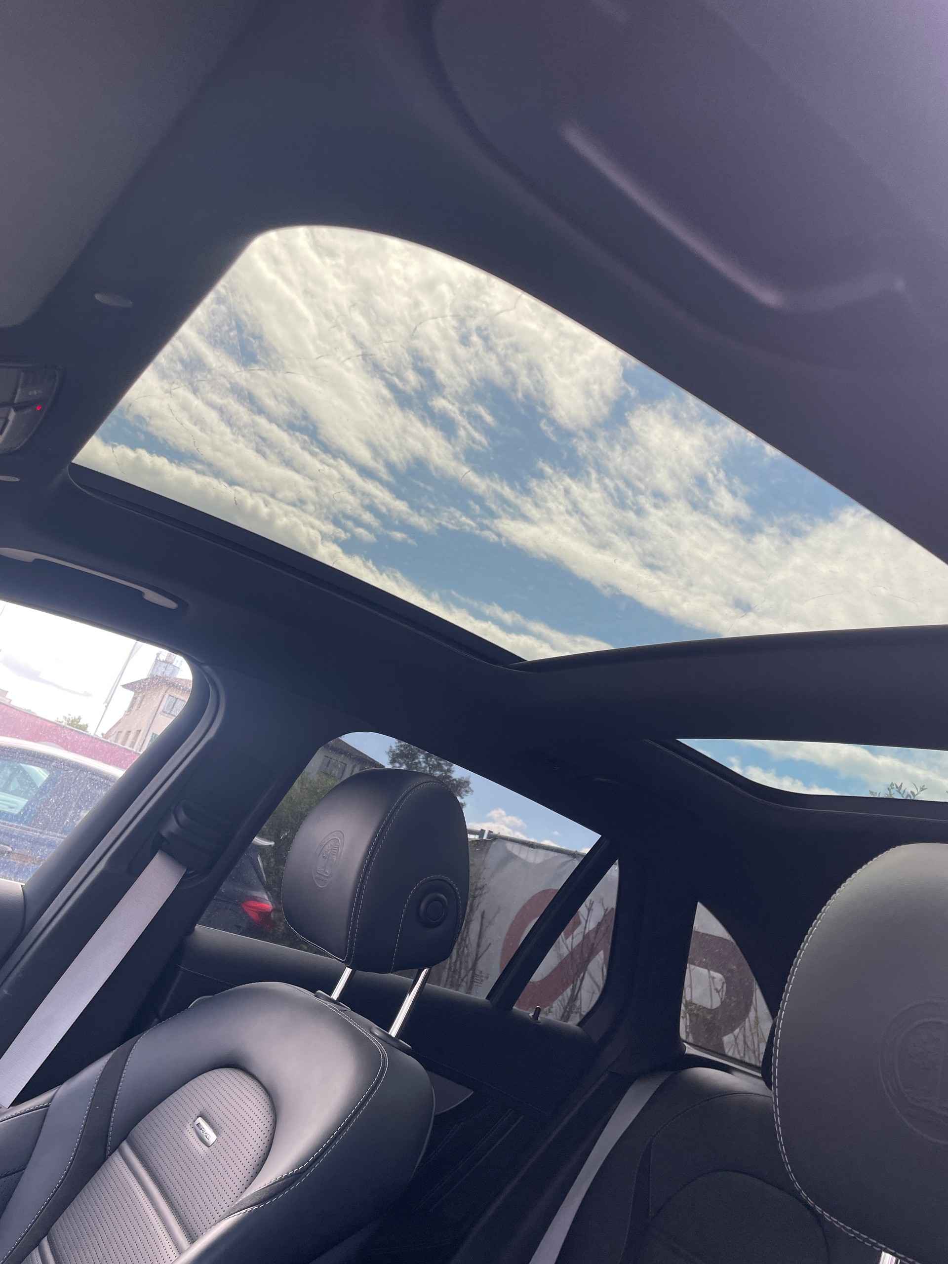 MERCEDES-BENZ GLC 63 S AMG 4Matic / CH -Fahrzeug-image-23