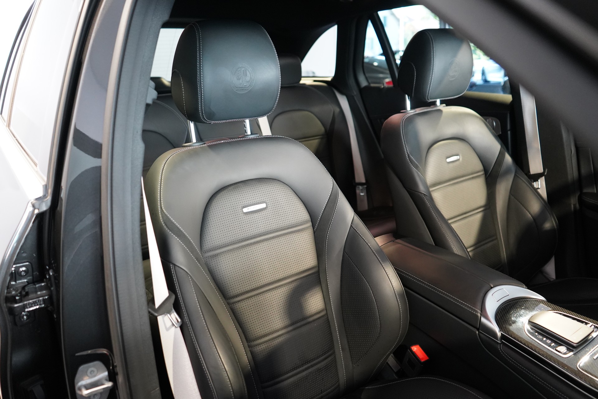 MERCEDES-BENZ GLC 63 S AMG 4Matic / CH -Fahrzeug-image-6