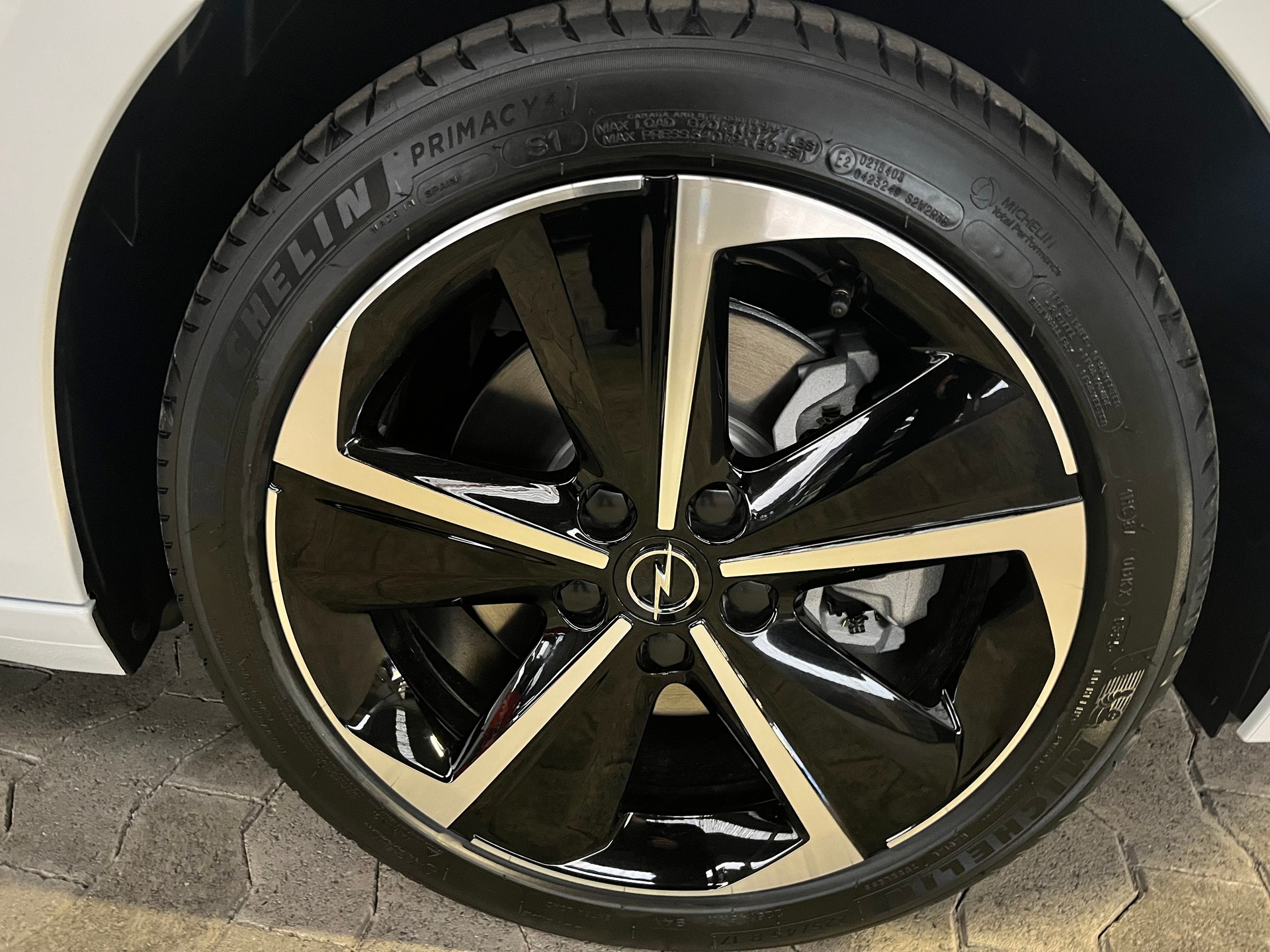 OPEL Astra Sports Tourer 1.2i Turbo MHEV Fleet A-image-7
