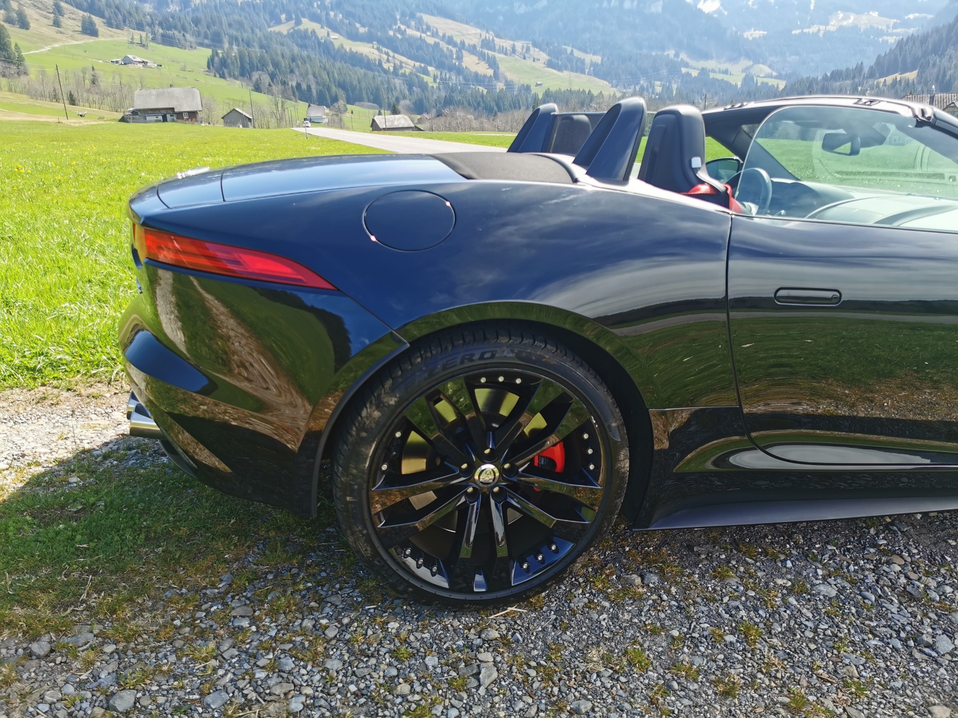 JAGUAR F-Type Convertible S 5.0 V8 S/C-image-4