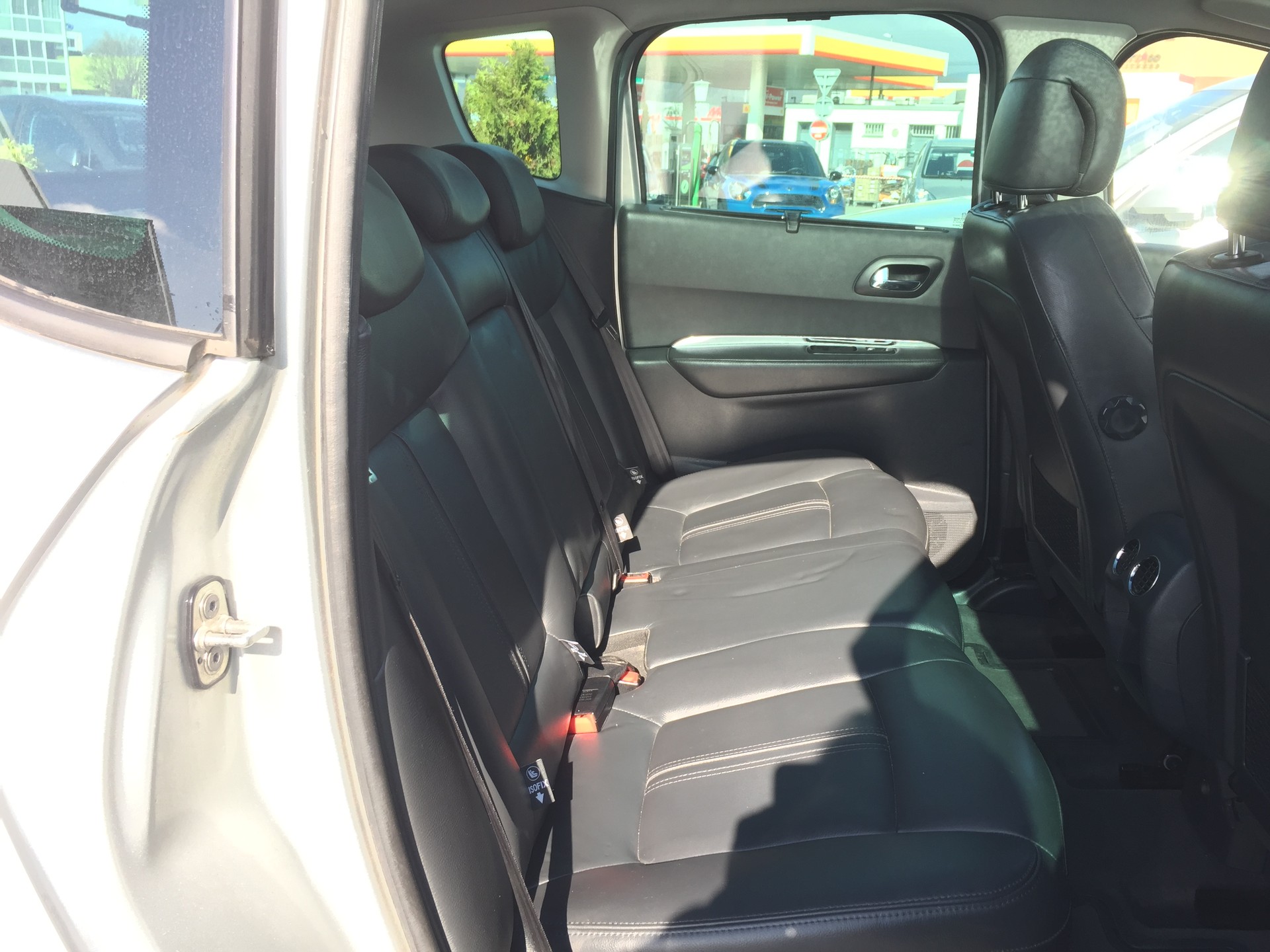PEUGEOT 3008 1.6 16V T Platinum Tiptronic-image-7