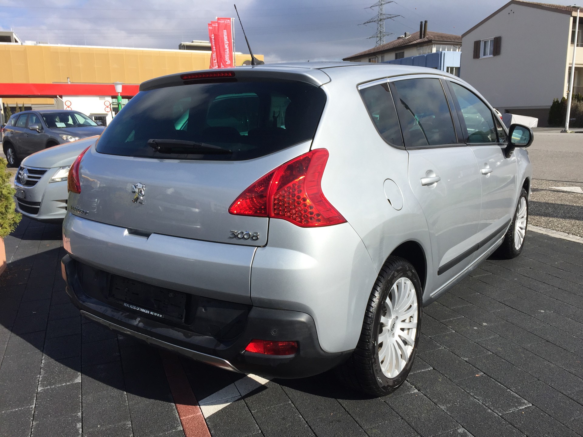 PEUGEOT 3008 1.6 16V T Platinum Tiptronic-image-5