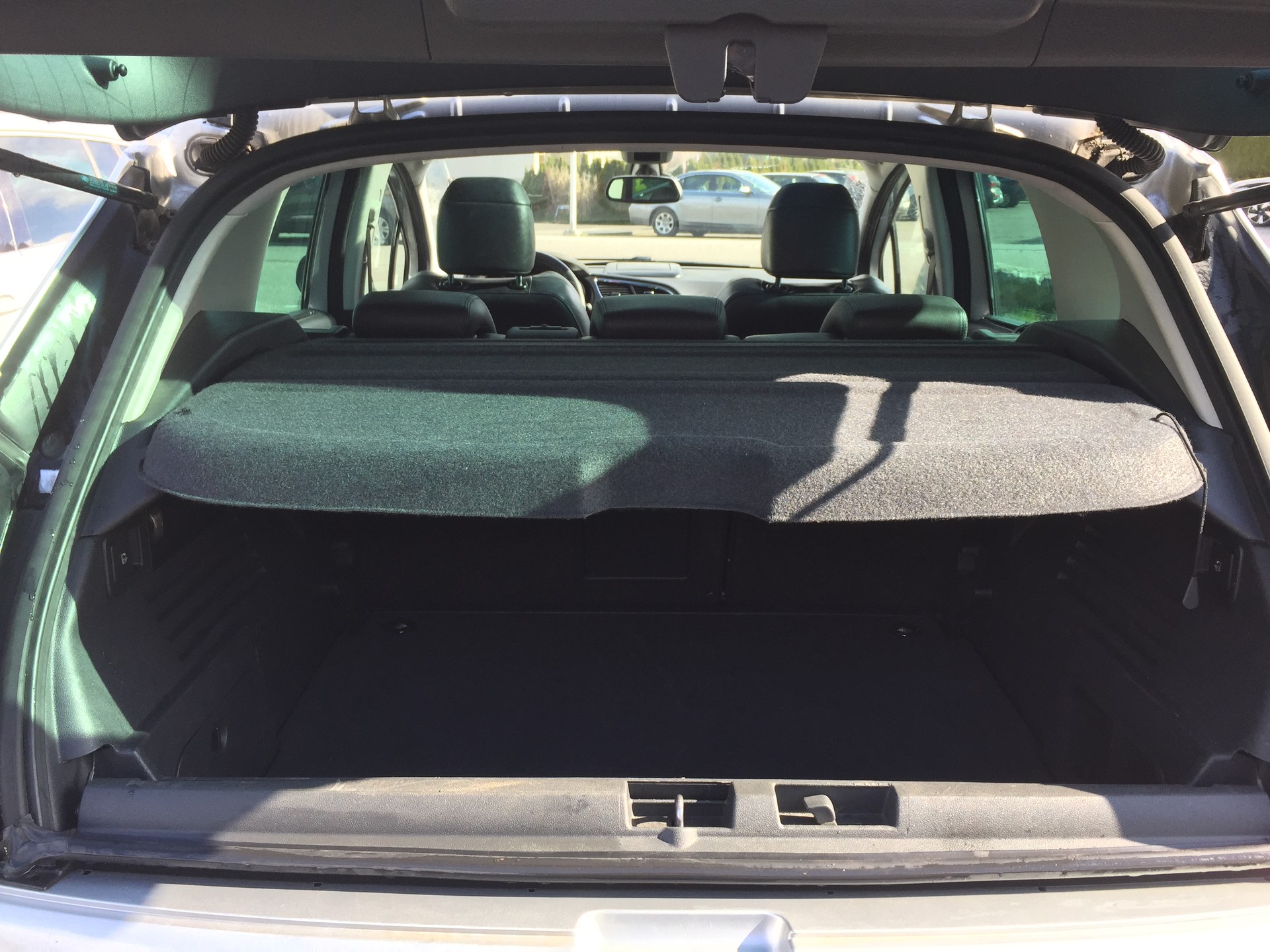 PEUGEOT 3008 1.6 16V T Platinum Tiptronic-image-6