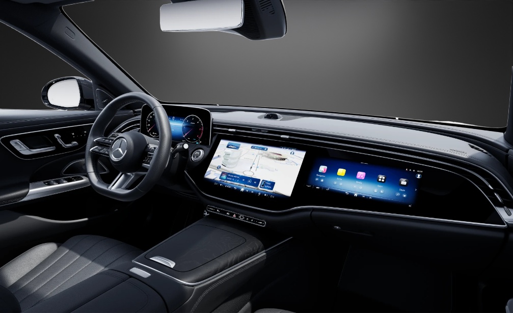 MERCEDES-BENZ E 220 d 4Matic 9G-Tronic-image-7