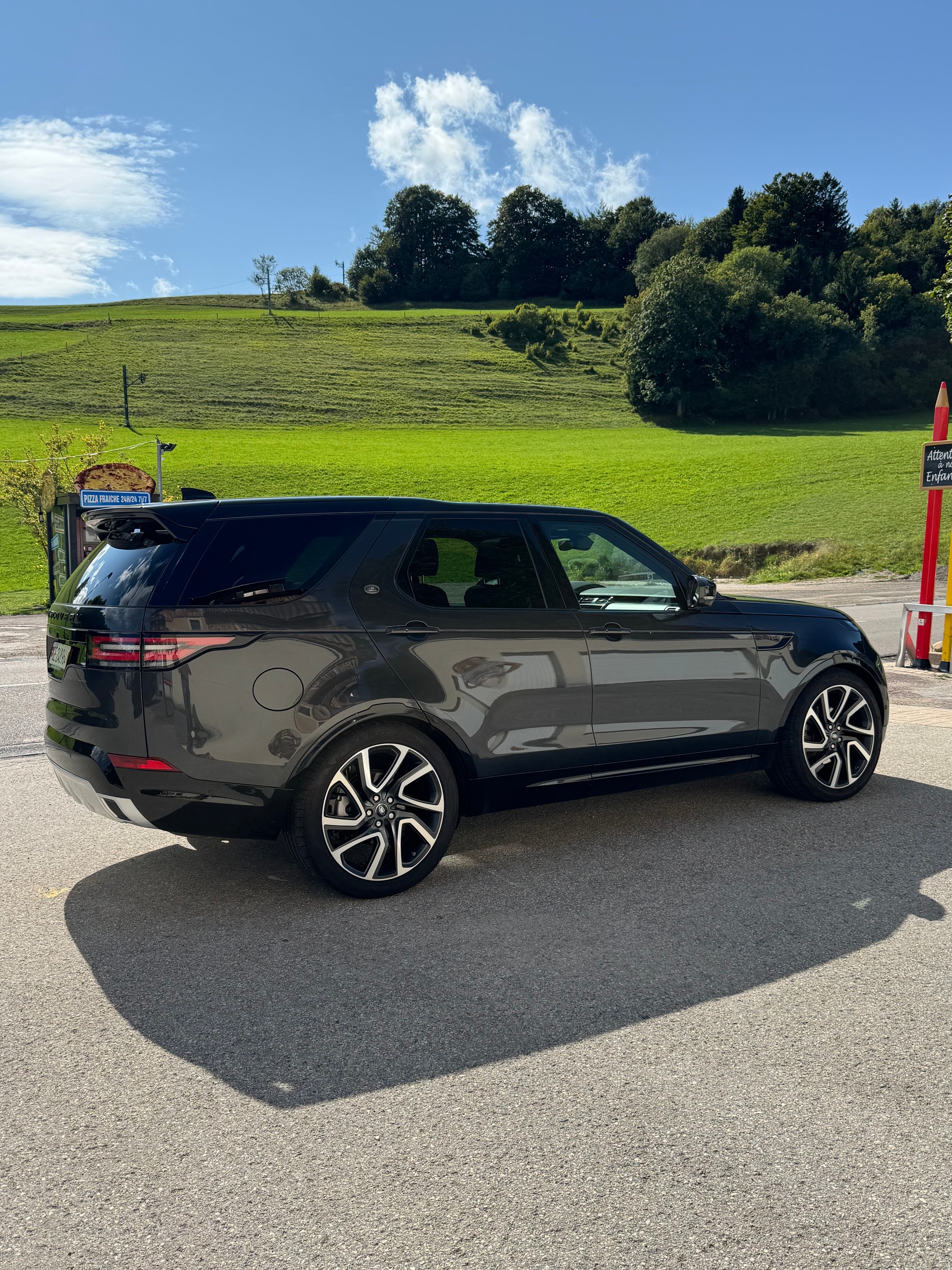 LAND ROVER Discovery 3.0 TD6 HSE Luxury Automatic-image-1