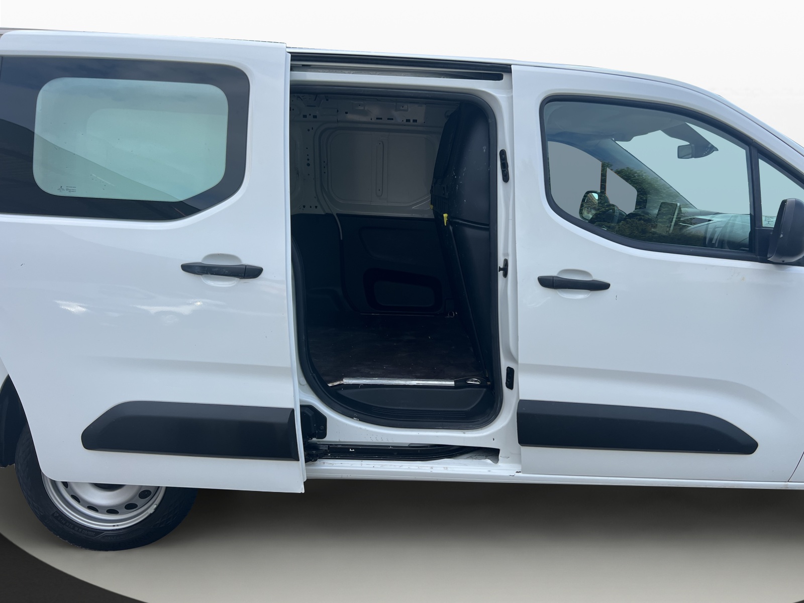 OPEL Combo 1.2 Cargo Essentia start/stop-image-18