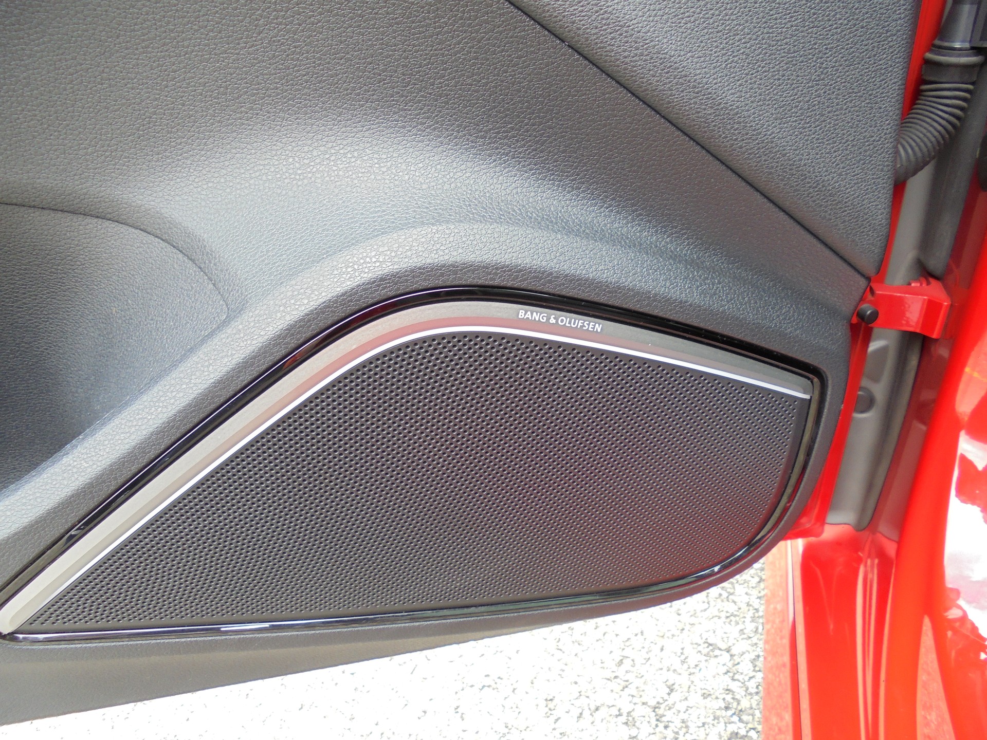 AUDI RS3 Sportback 2.5 TSI quattro S-tronic-image-13