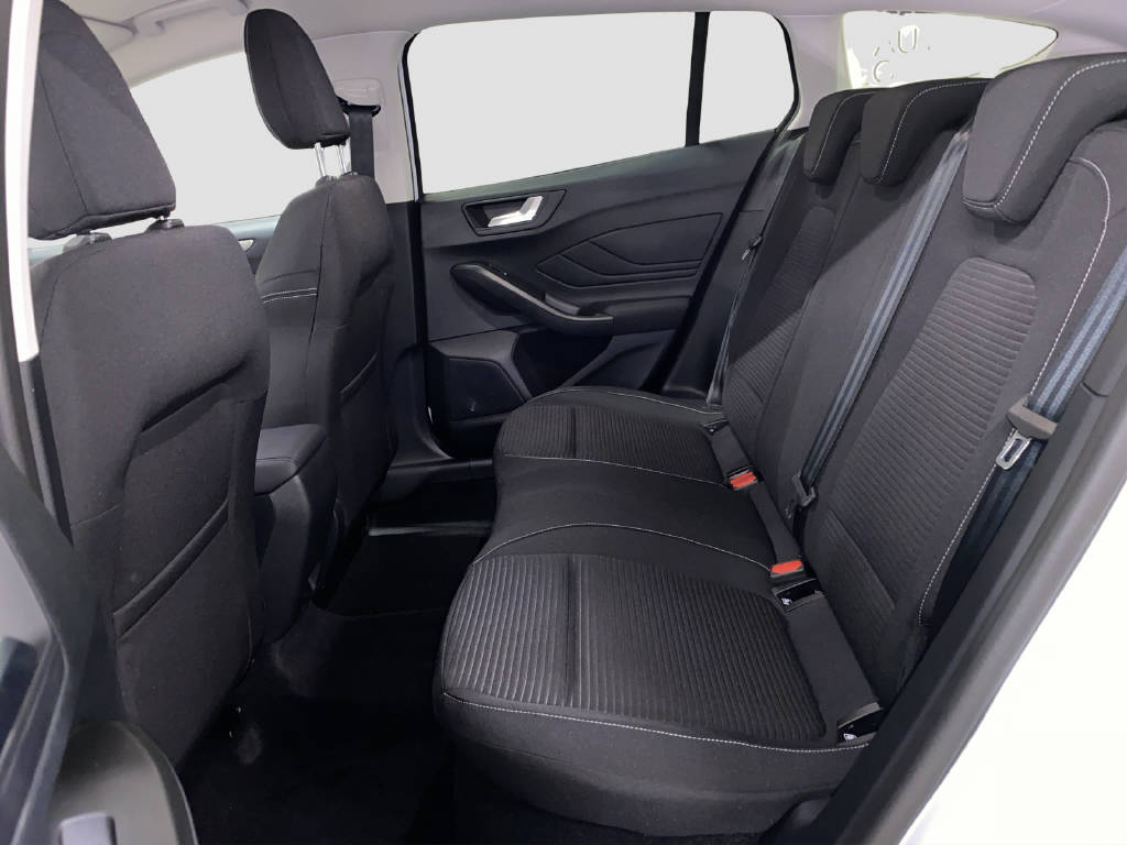 FORD Focus SW 1.0i EcoB Hybrid 155 Titanium Edition-image-12