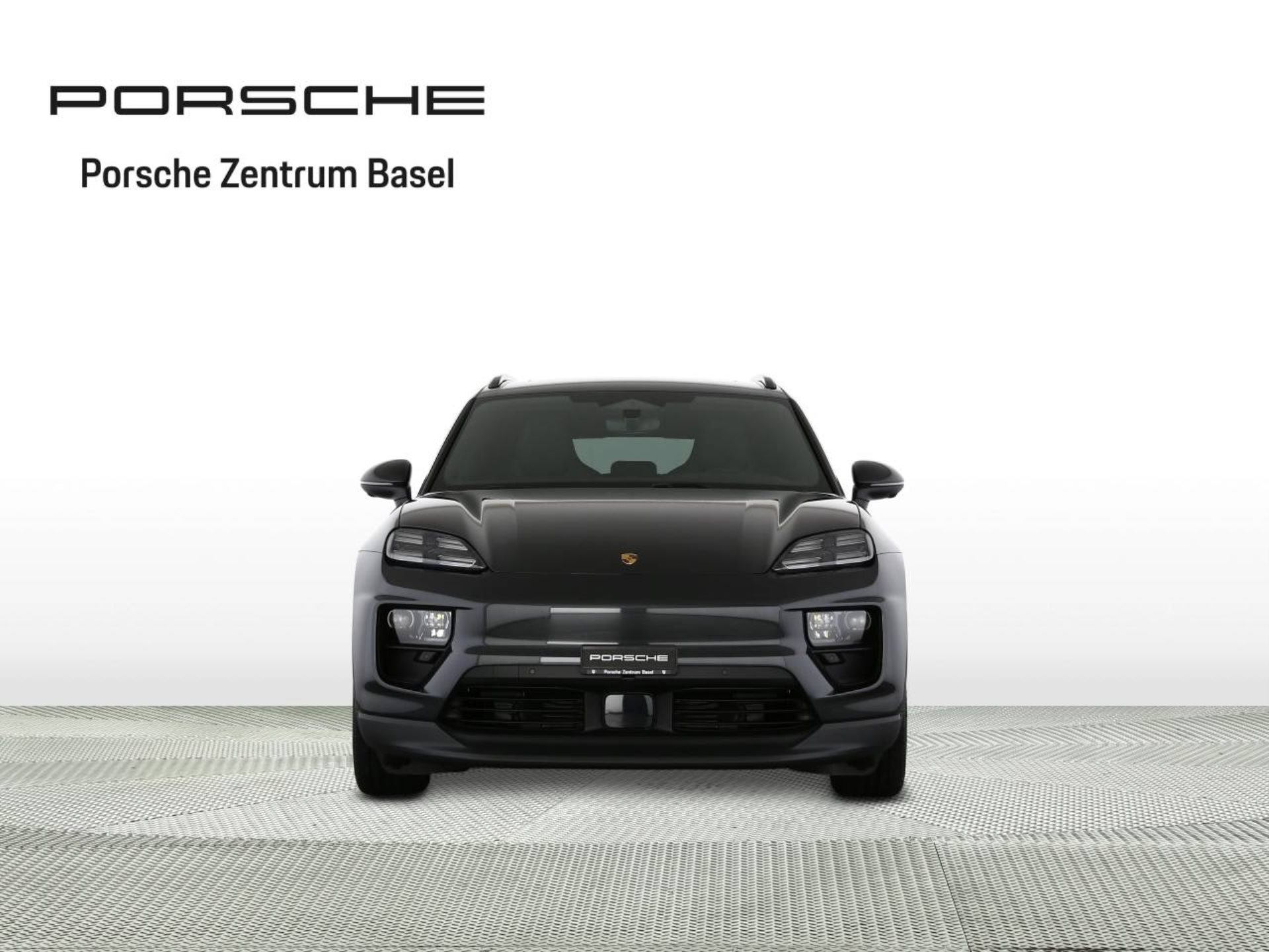 PORSCHE Macan 4-image-6