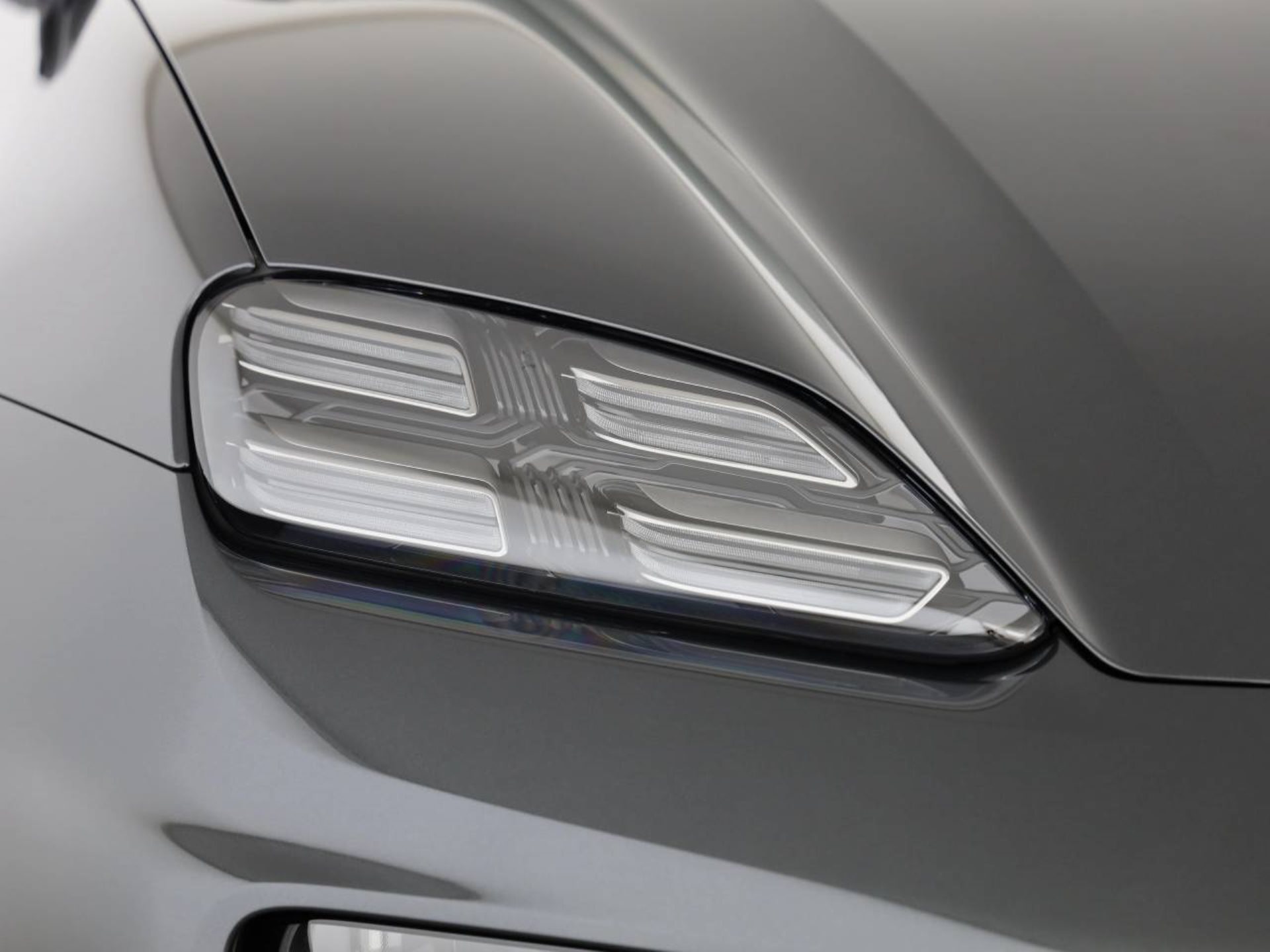 PORSCHE Macan 4-image-19