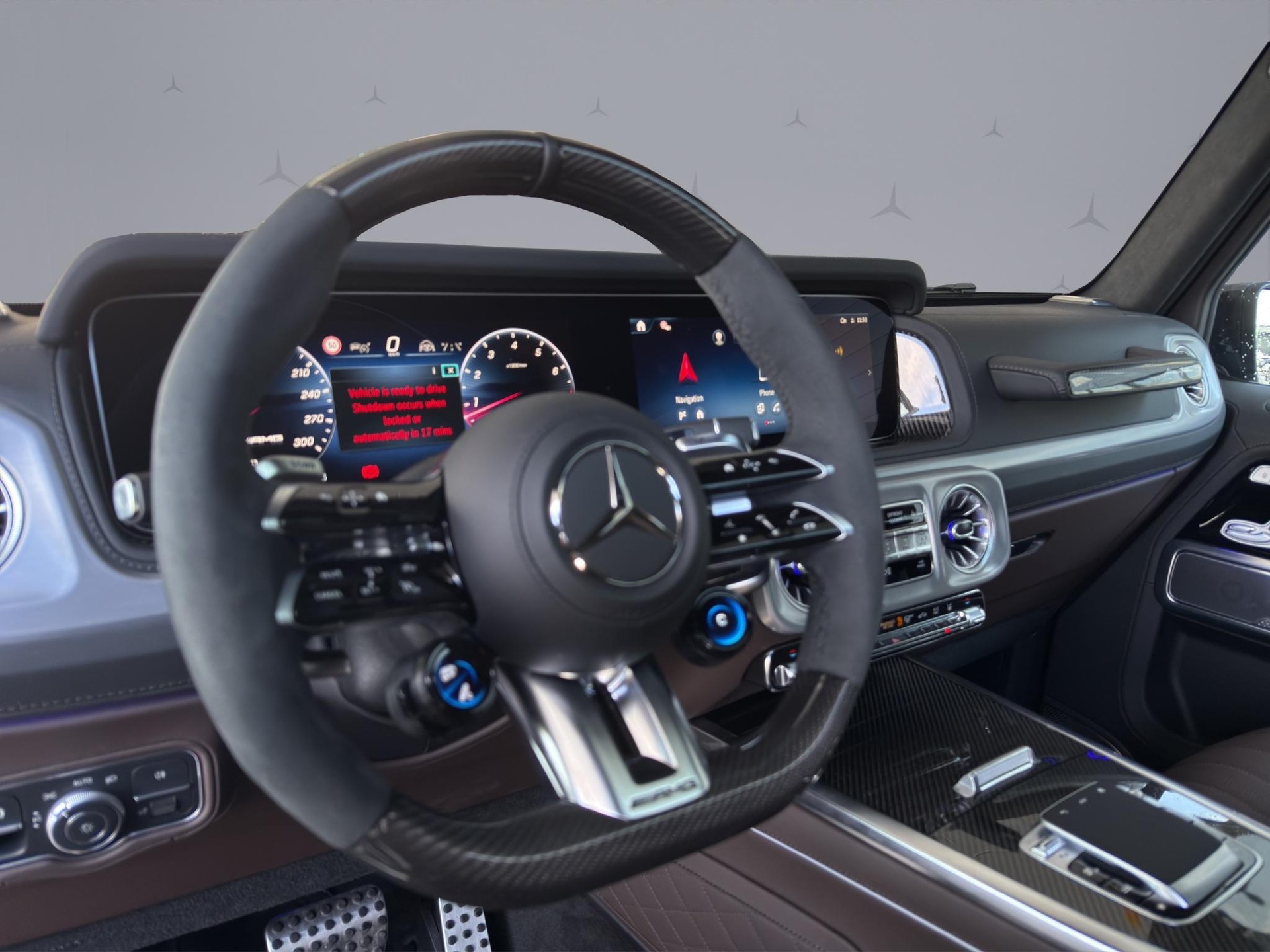 MERCEDES-BENZ G 63 AMG-image-14