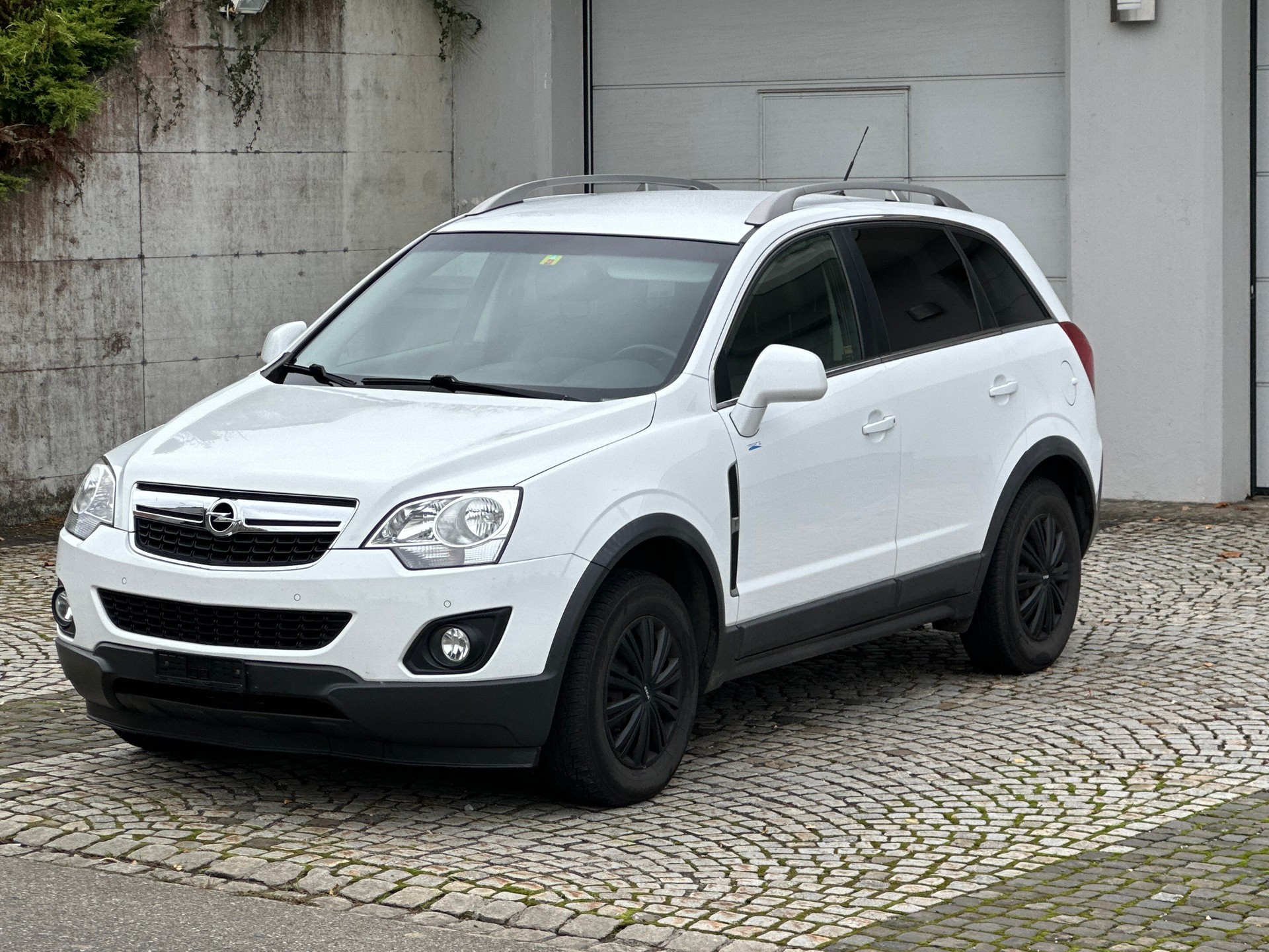 OPEL Antara 2.4 Enjoy 4WD Automatic-image-2