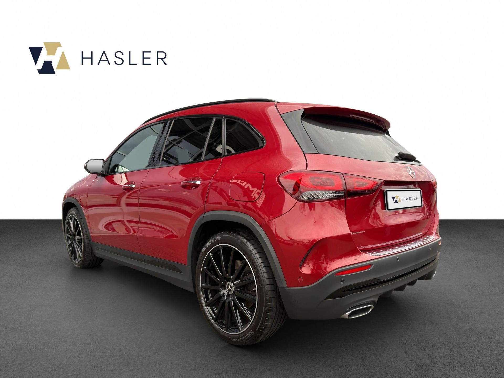 MERCEDES-BENZ GLA 220d 4Matic AMG Line 8G-DCT-image-3