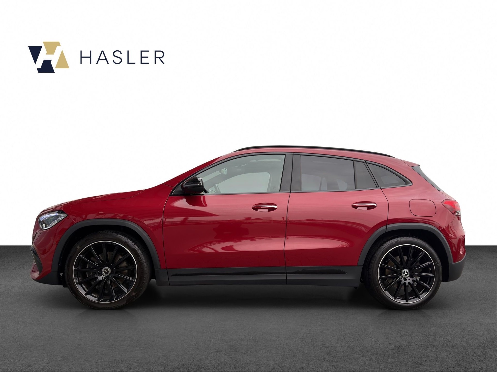 MERCEDES-BENZ GLA 220d 4Matic AMG Line 8G-DCT-image-4