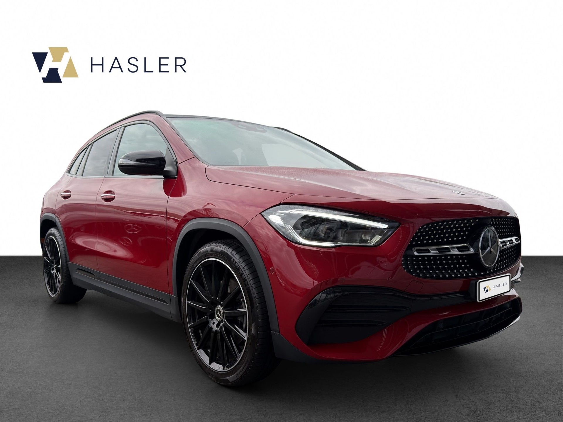 MERCEDES-BENZ GLA 220d 4Matic AMG Line 8G-DCT-image-2
