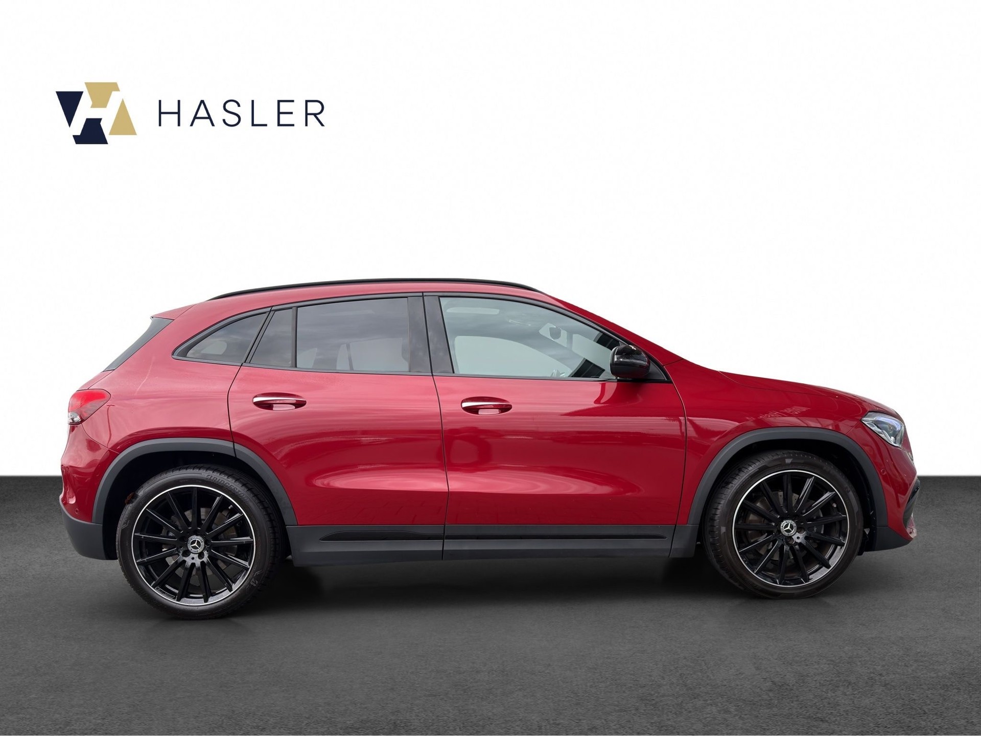 MERCEDES-BENZ GLA 220d 4Matic AMG Line 8G-DCT-image-6