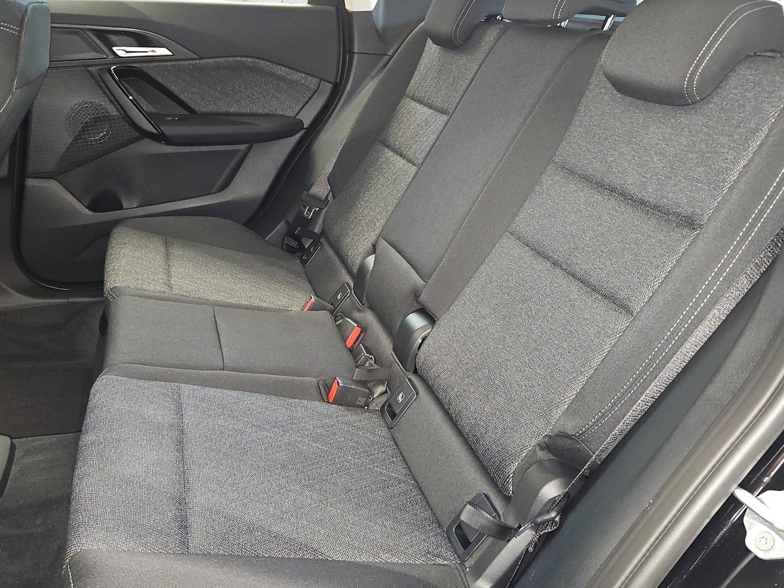 BMW X1 xDrive 20d 48V-image-10
