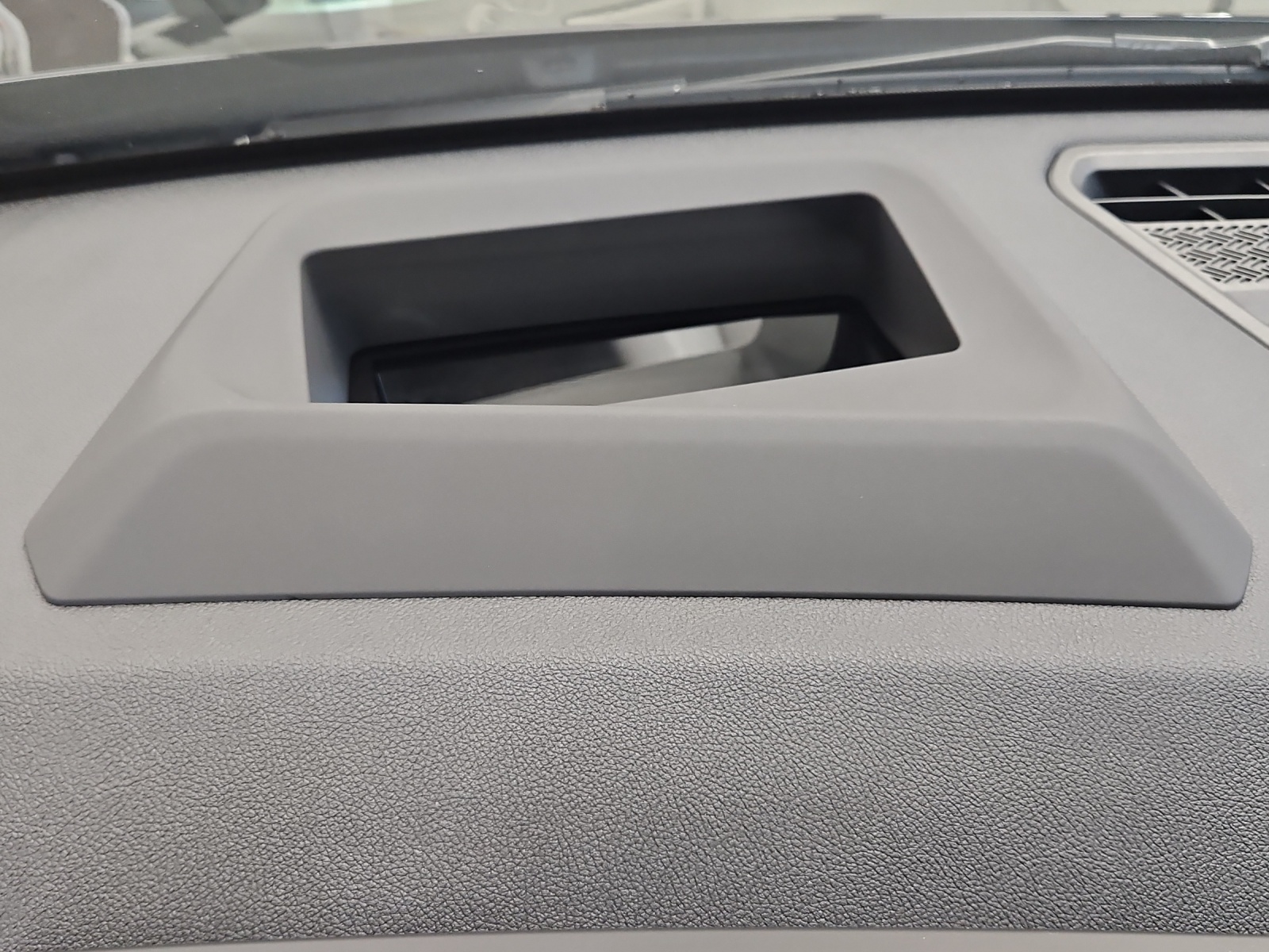BMW X1 xDrive 20d 48V-image-18