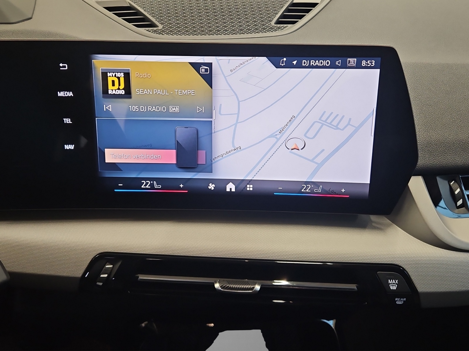 BMW X1 xDrive 20d 48V-image-12