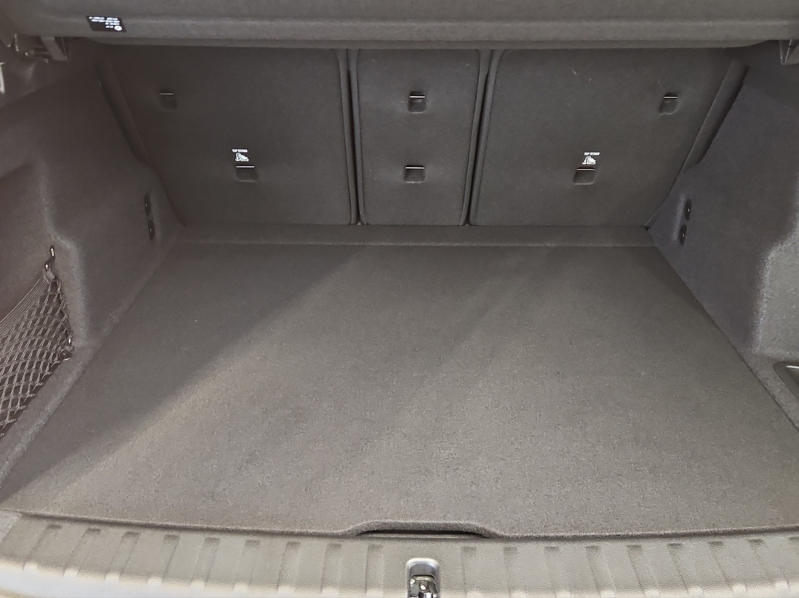 BMW X1 xDrive 20d 48V-image-14
