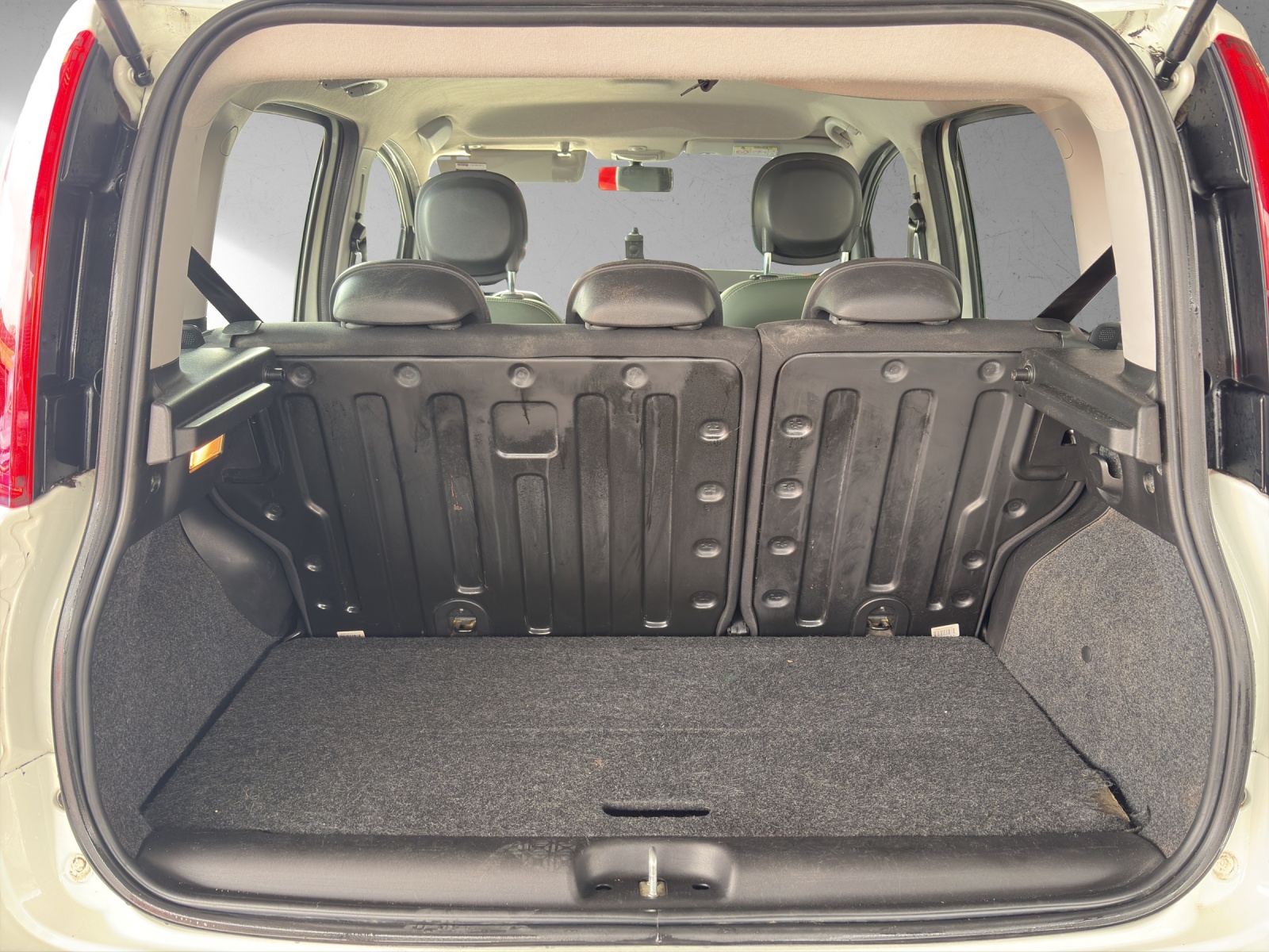 FIAT Panda 1.3 MJ 4x4-image-11