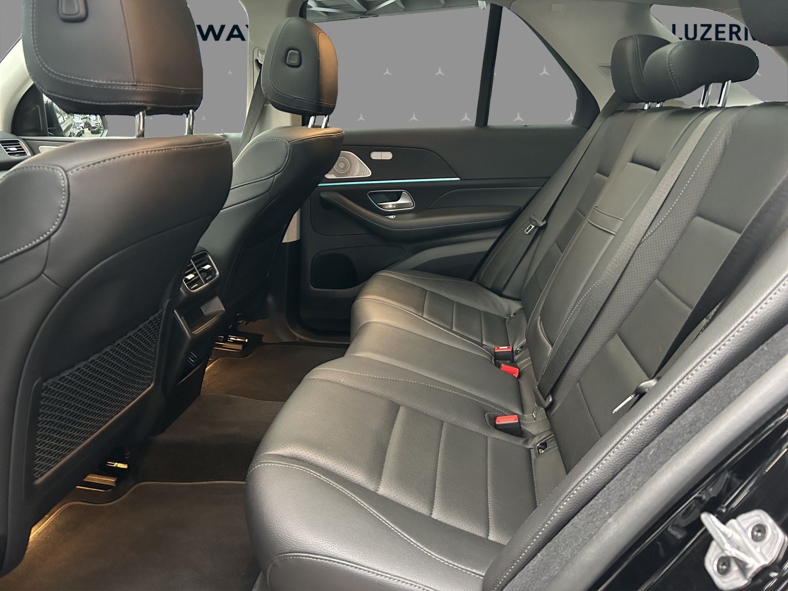 MERCEDES-BENZ GLE 450 4Matic 9G-Tronic-image-14