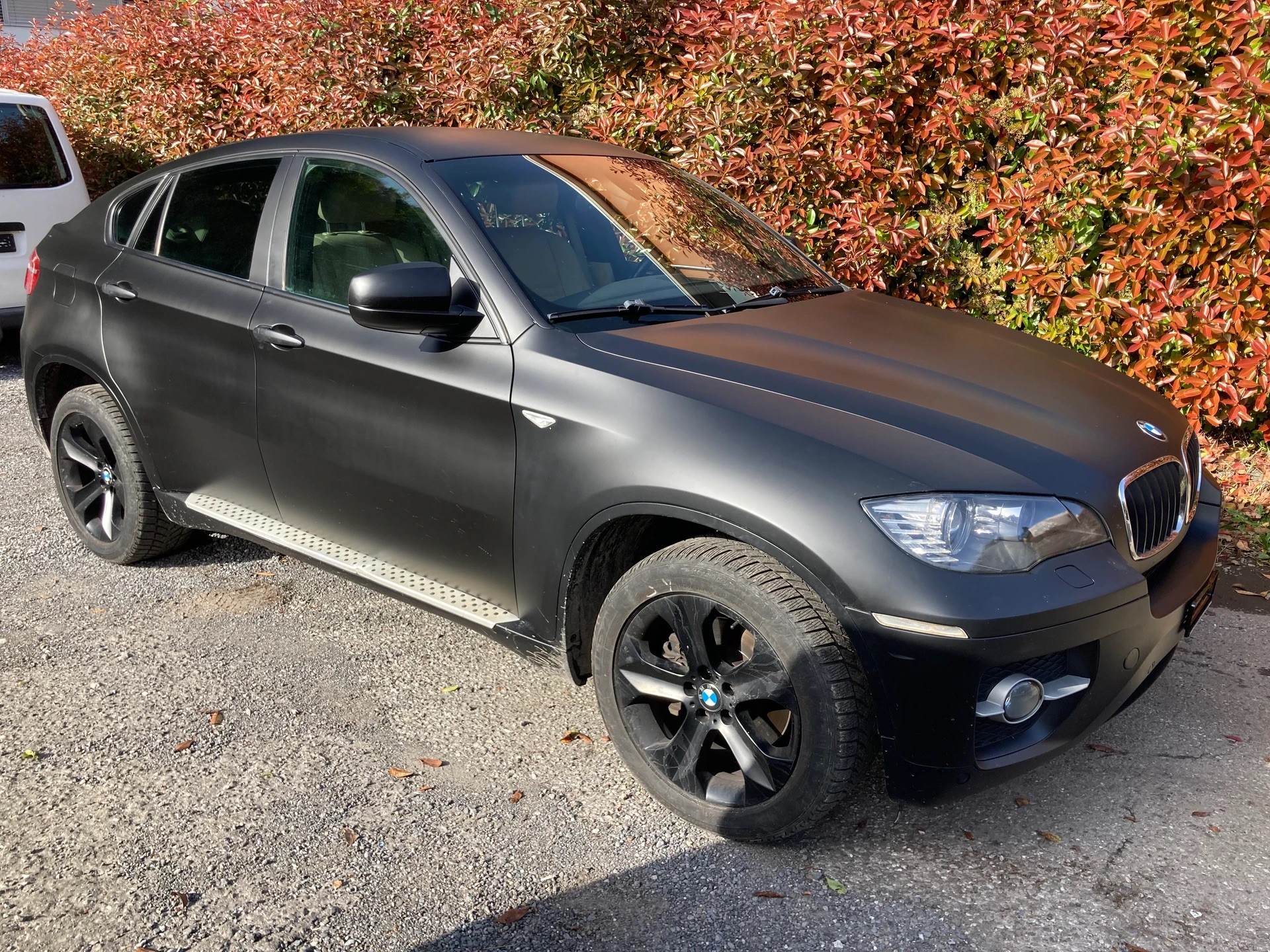 BMW X6 xDrive-image-0