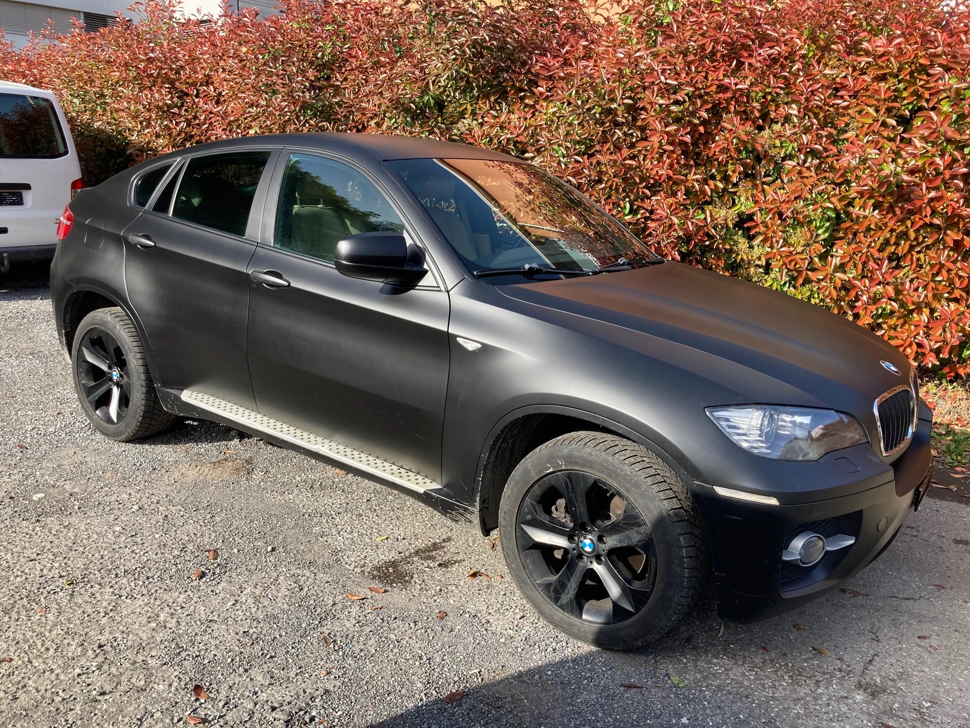 BMW X6 xDrive-image-4