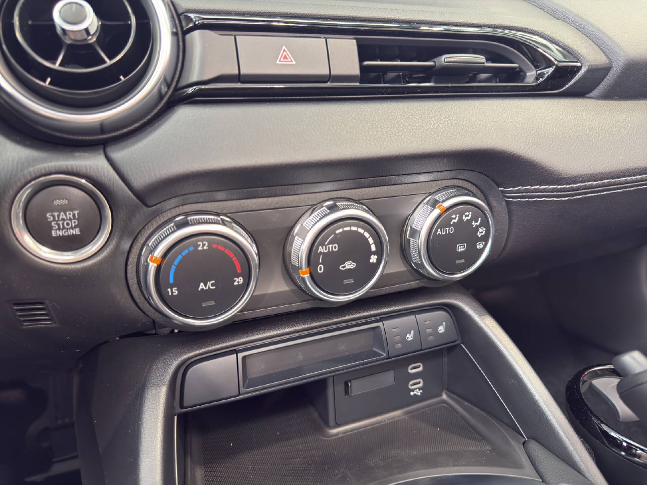 MAZDA MX-5 1.5 132 PS Exclusive-Line-image-16