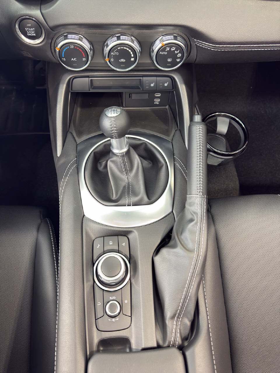 MAZDA MX-5 1.5 132 PS Exclusive-Line-image-17