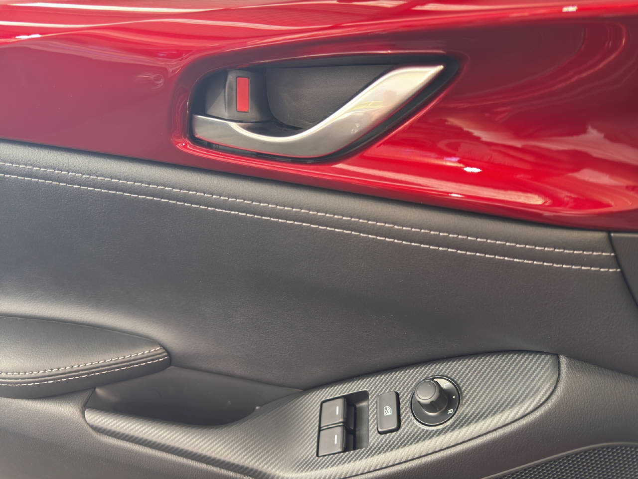 MAZDA MX-5 1.5 132 PS Exclusive-Line-image-19