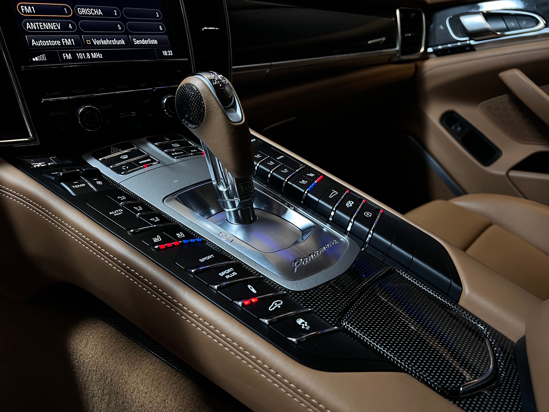 PORSCHE Panamera Turbo 4.8 PDK **PORSCHE APPROVED**-image-12