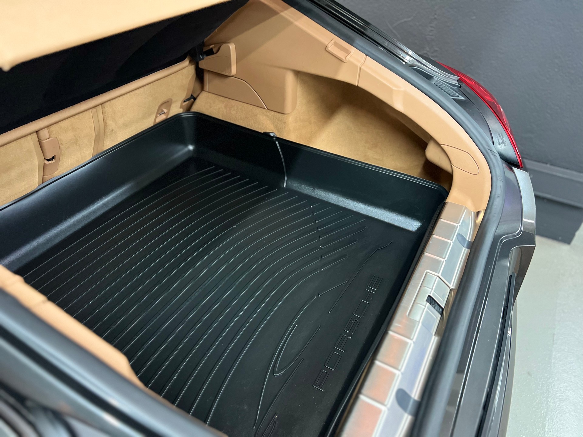 PORSCHE Panamera Turbo 4.8 PDK **PORSCHE APPROVED**-image-6