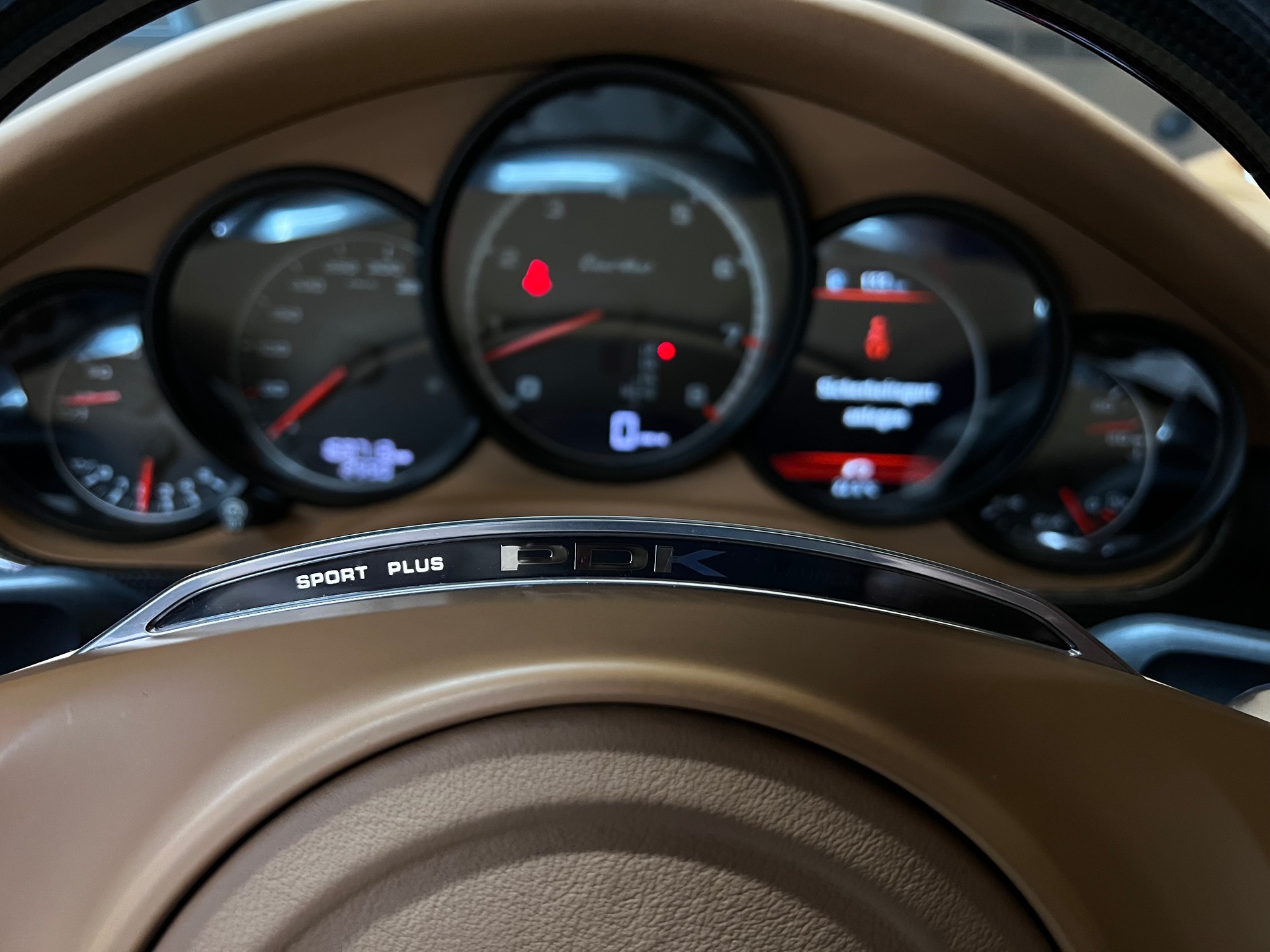 PORSCHE Panamera Turbo 4.8 PDK **PORSCHE APPROVED**-image-10