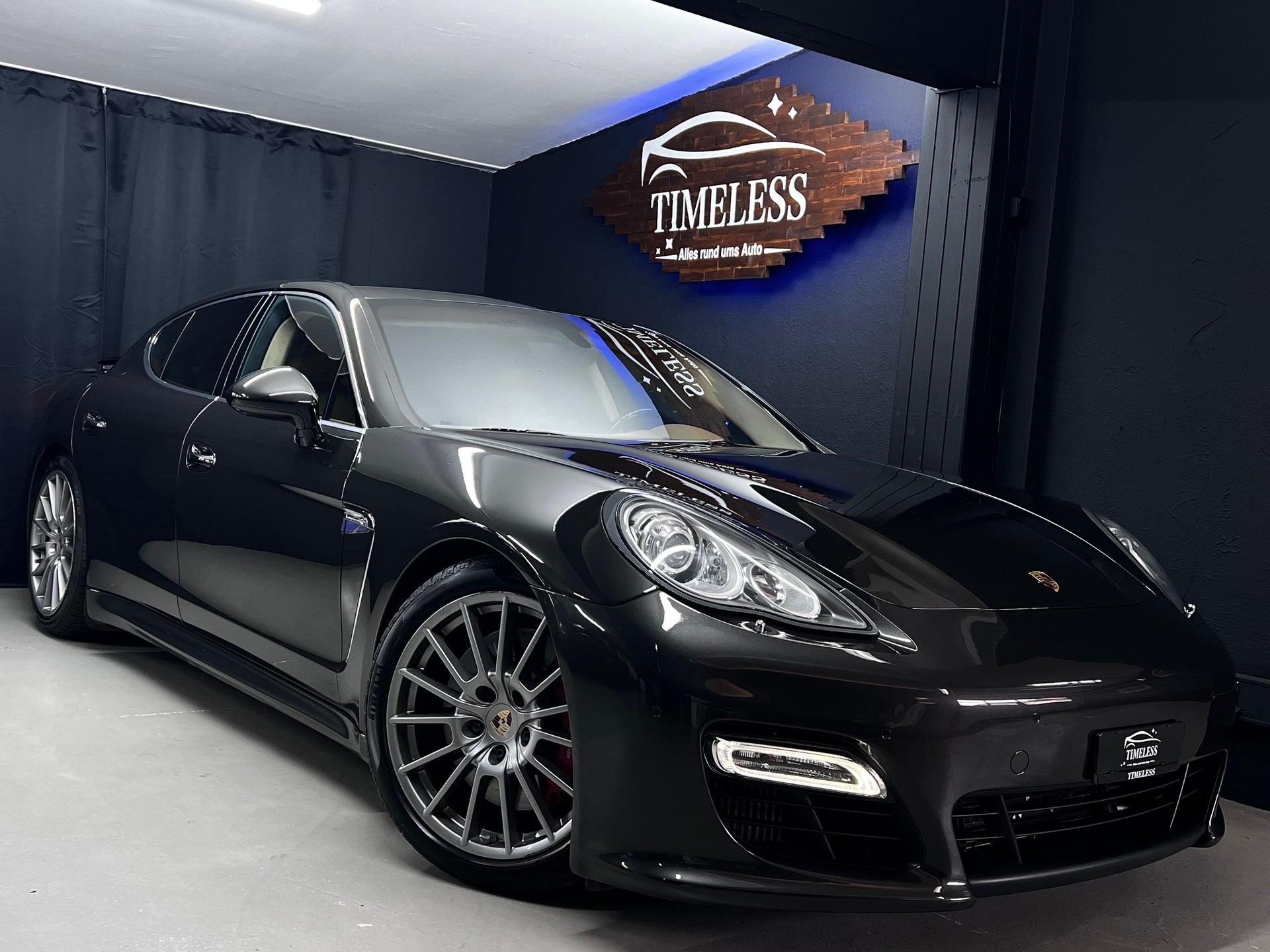 PORSCHE Panamera Turbo 4.8 PDK **PORSCHE APPROVED**