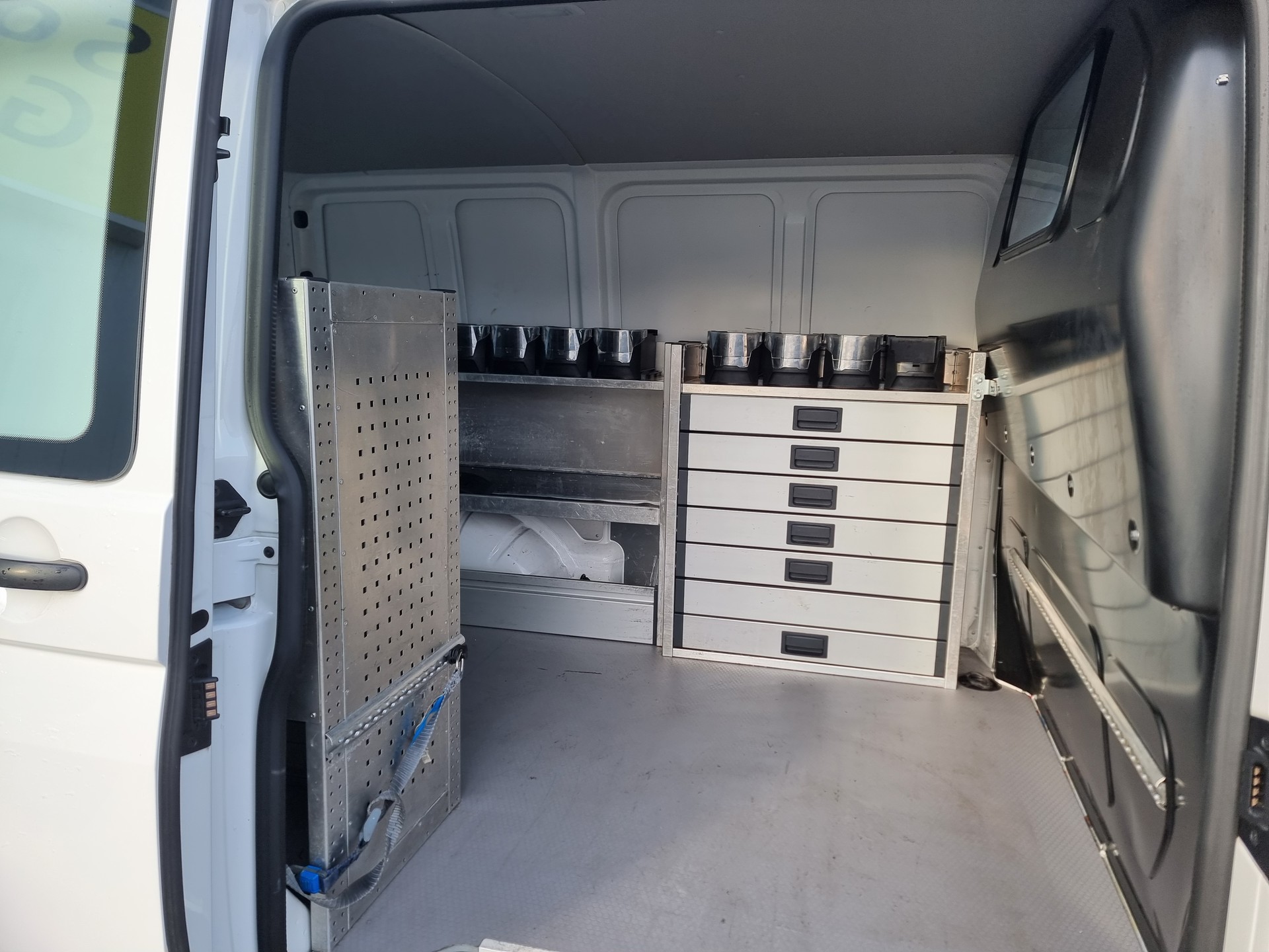 VW T6.1 2.0 TDI-image-7