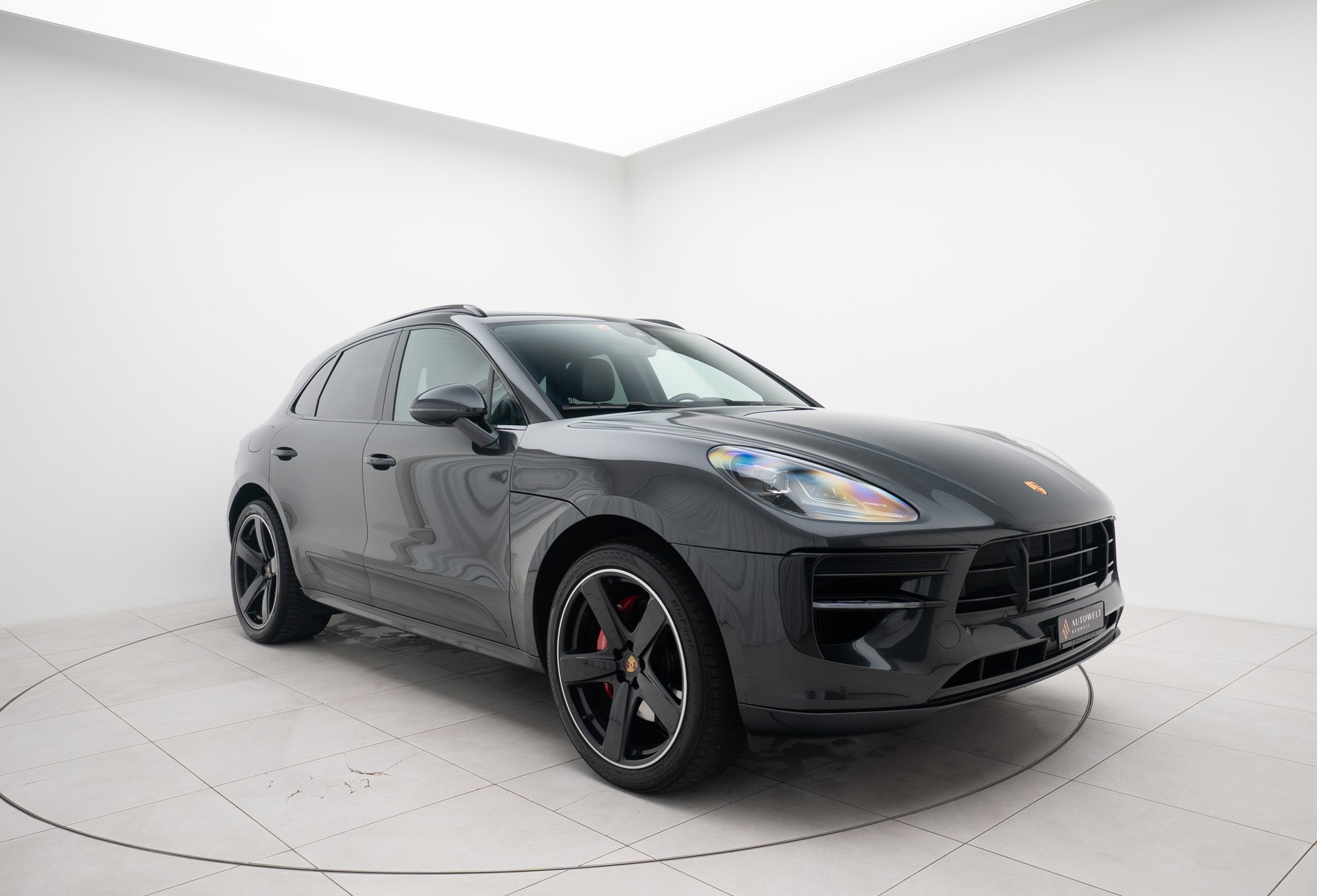 PORSCHE Macan GTS PDK-image-0
