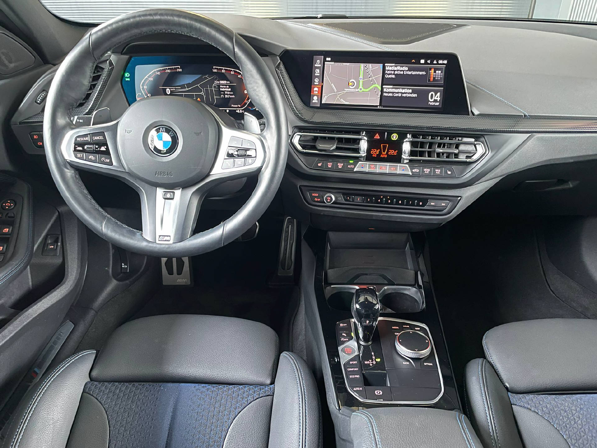 BMW 118d-image-6